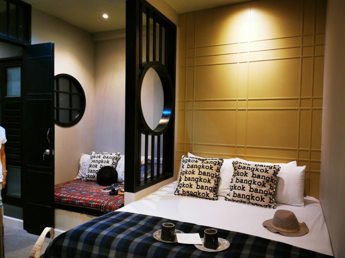 Chomm House Bed & Breakfast Банкок Екстериор снимка