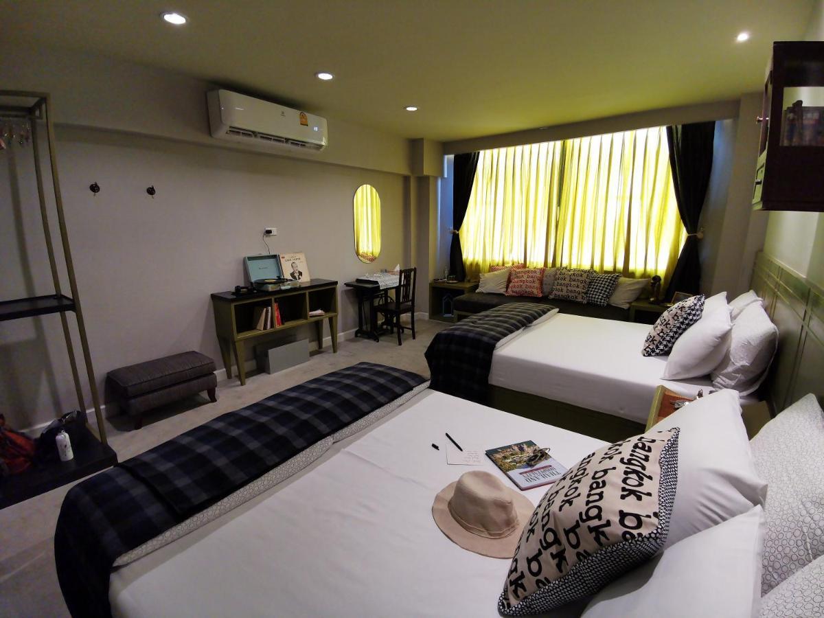 Chomm House Bed & Breakfast Банкок Екстериор снимка